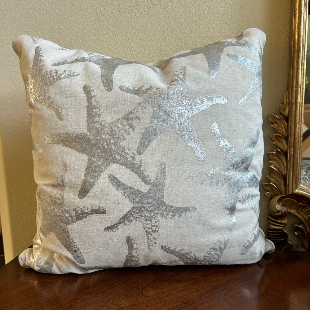 NWT Nicole Miller down filled 9 inch silver , cream square starfish pillow